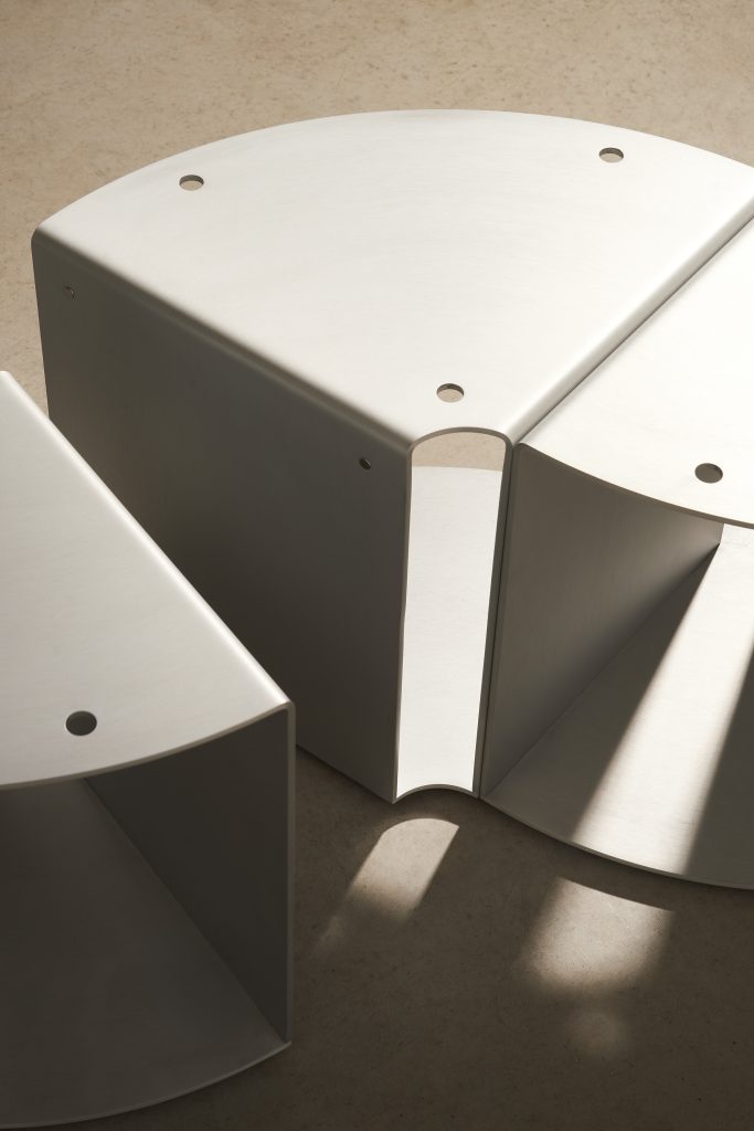 LELLO SATIN modular table in satin aluminium