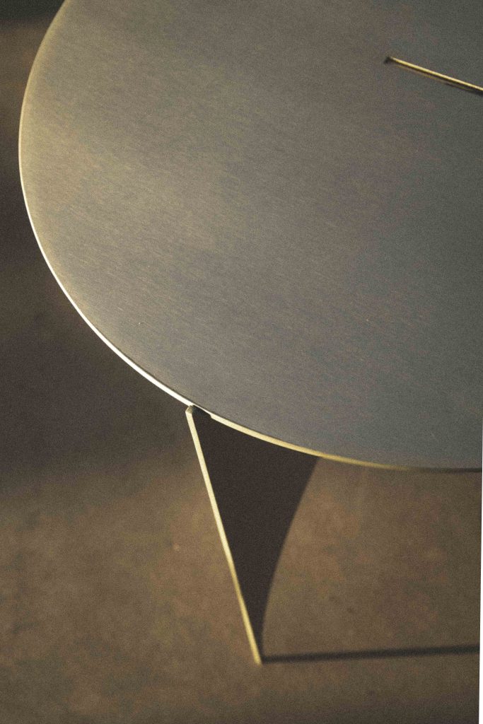 LINO side table in satin aluminium