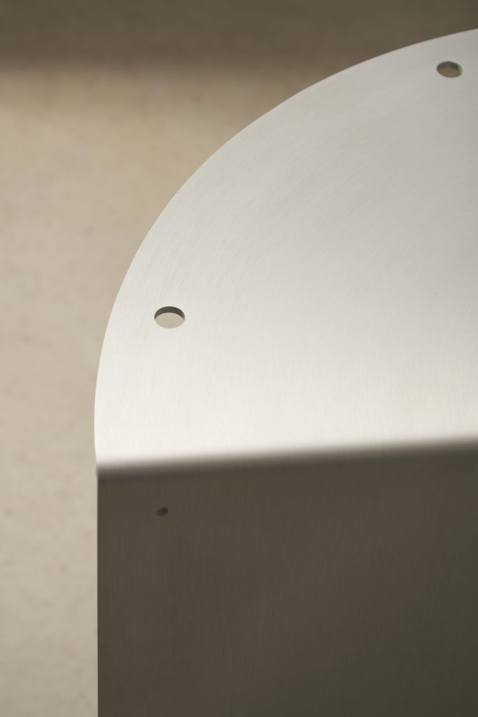 LELLO UNIT SATIN vessel in satin aluminium